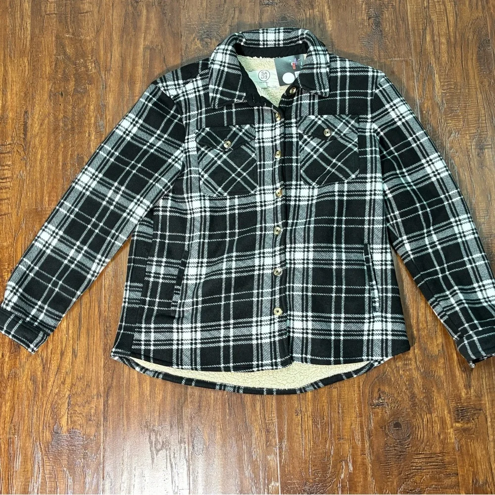 Sage Collective Women's Black/ White Plaid Faux Fur Lining Size Large LJ17 - Picture 1 of 10